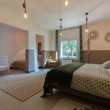 Holiday home En Sales