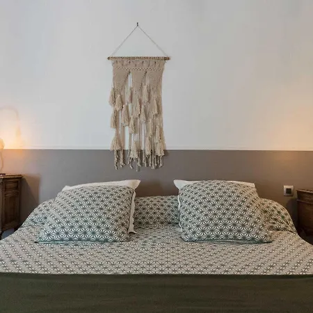 En Sales Holiday home *