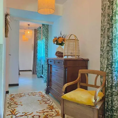 En Sales Holiday home Saint-Jean-Lherm