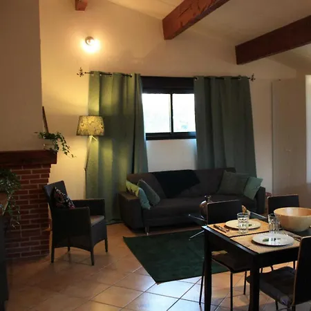 En Sales Holiday home