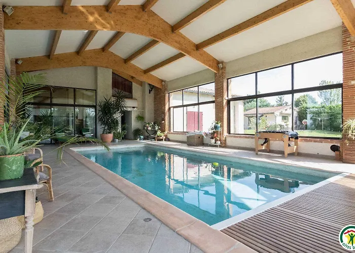 Hébergement de vacances En Sales