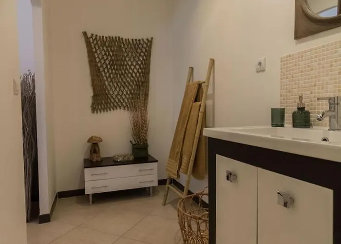 En Sales Hébergement de vacances *