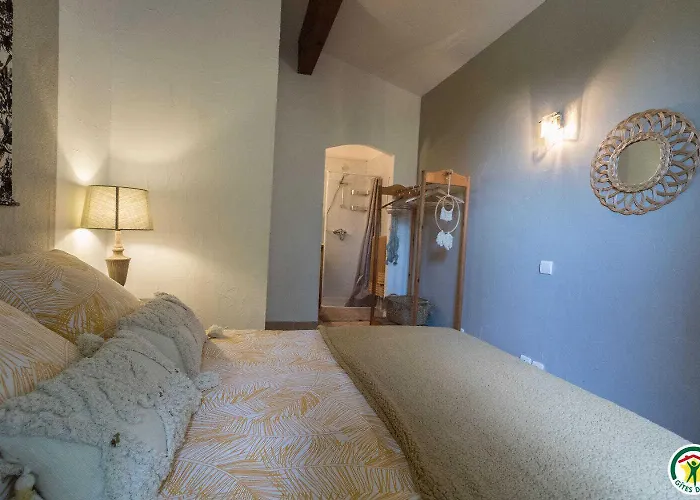 En Sales Hébergement de vacances *