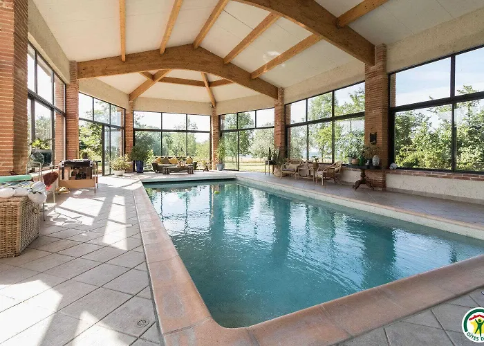 Hébergement de vacances En Sales *